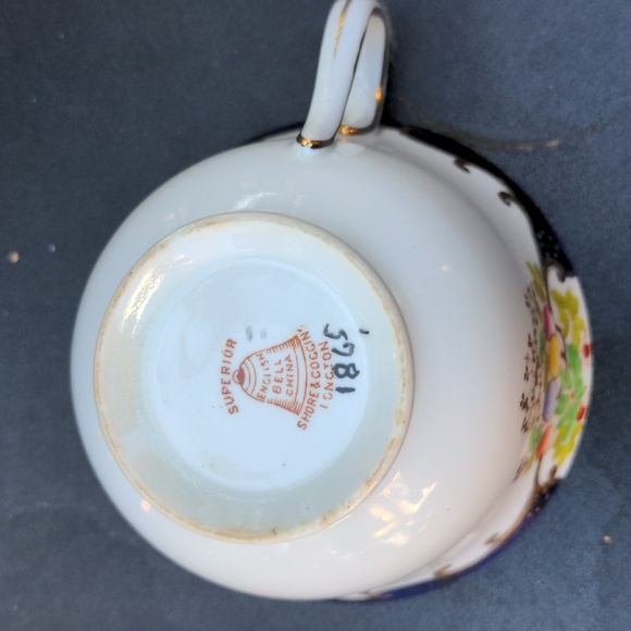 Vintage Set of 2 Cup & Saucer - Picture 5 of 9